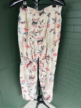 Briggs New York Cream Floral Wide-Leg Pull-On Pants